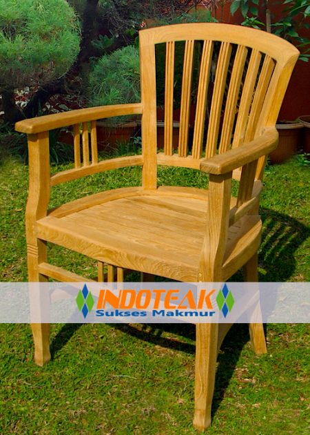 Banteng Arm Chair